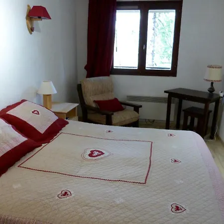 T2 Au Coeur De Praloup - Le Chanteval Lägenhet *