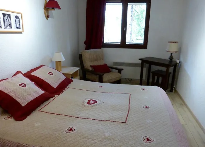 T2 Au Coeur De Praloup - Le Chanteval Apartment *